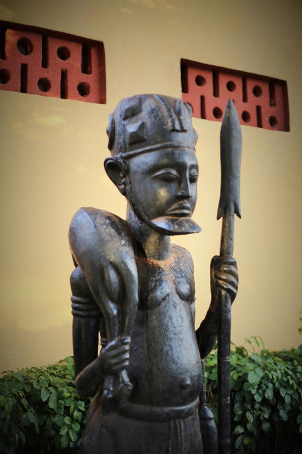 Le Baobab Hotel Бамако Екстериор снимка